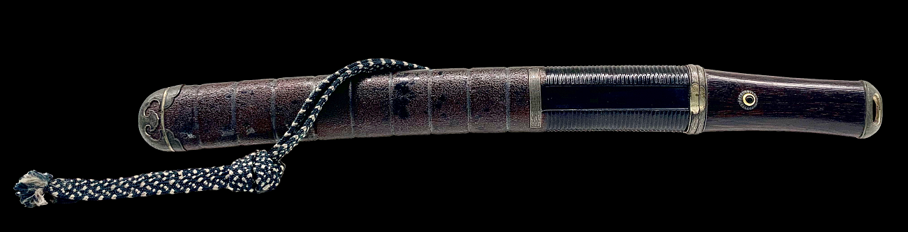 Grape Tanto Koshirae Rev Black_Small_1300px x 333px